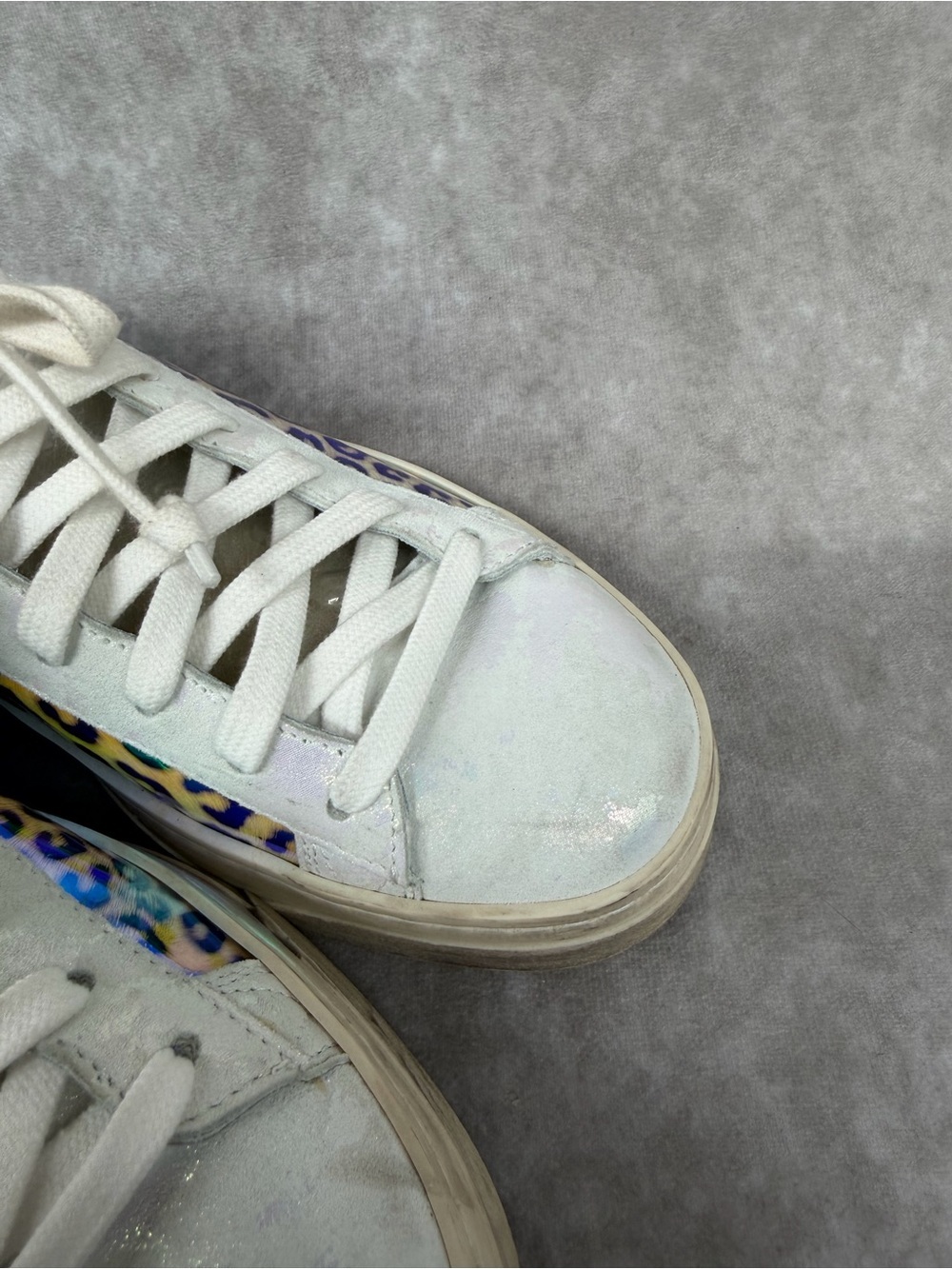P448 Women’s Jack Leopard Hologram Low Top Sneaker EU 37 US 6.5-7 - Picture 3 of 8